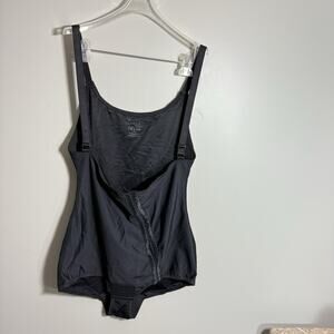 Isavela COMPREXXWEAR Compression Bodysuit Shapewear Black Hook & Eye Sz 3XL